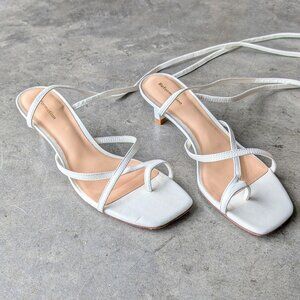 Reformation Sammie Lace Up Sandal White Leather Kitten Heel size 6.5